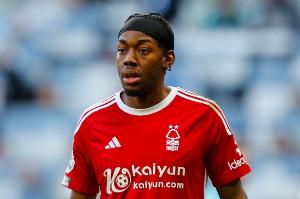 开云体育-努诺:阿沃尼伊腿筋受伤&伊兰加因不适被换下,具体仍须等待检查