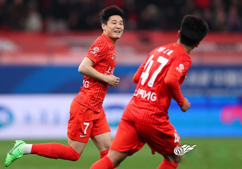 开云官网-武磊仅用8分钟就称王！ 安佩姆数据因他更好看，加布评分倒数第二